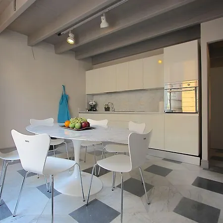 Palazzo Cambiaso Etico Apartmán *